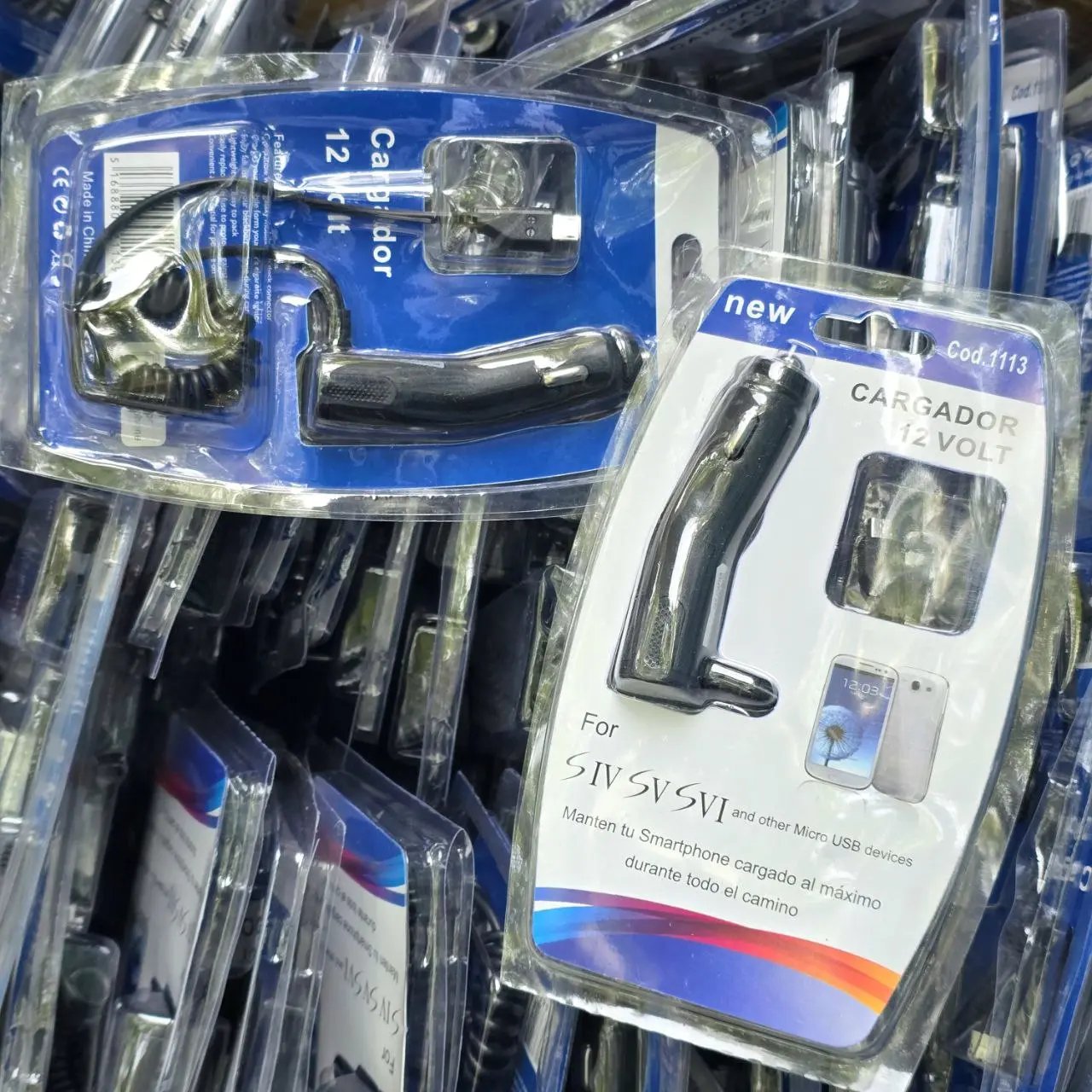 Cargadores para encendedor de auto en lotes - imagen 2