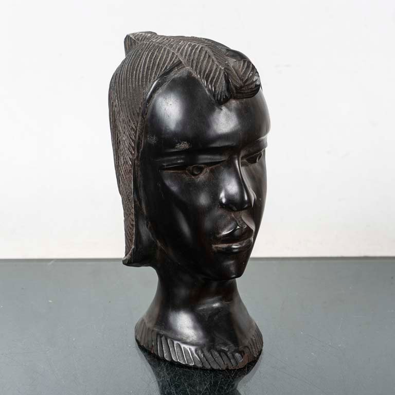 Busto Africano de Madera Tallada - 13x24 cm