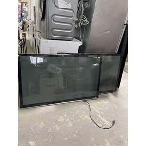 Lote anterior: 2 Televisores Panasonic con Detalles en Pantalla