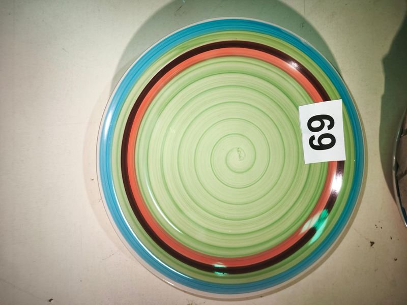 Set de 10 Platos Llanos de Cerámica con Diseño Multicolor