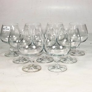 Juego de 9 Copas de Cristal Hialino con Vástago Tallado - imagen 2