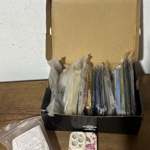 Lote siguiente: Estuches para iPhone Varios Modelos y Diseños
