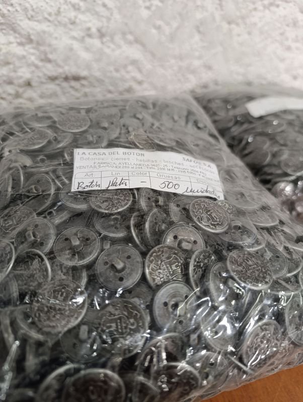 Botones en bolsas de plástico - imagen 2