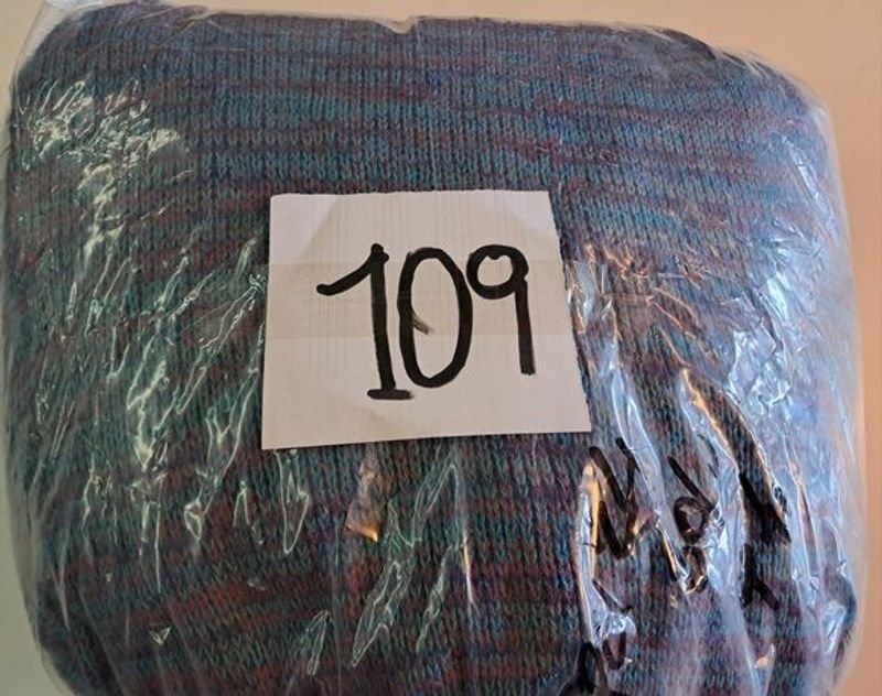 Item 893636 - Image 1