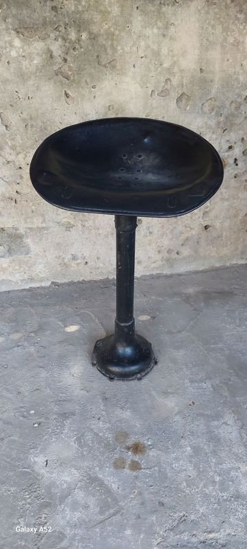 Item 847371 - Image 1