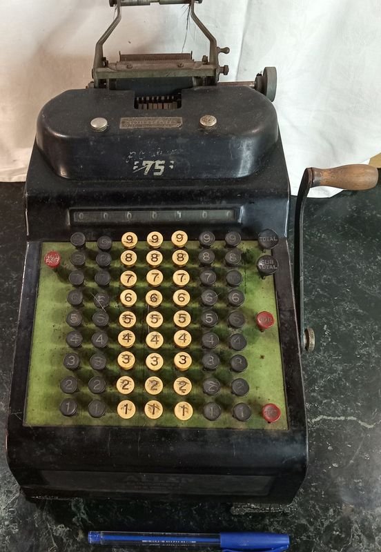 Item 880083 - Image 0