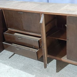 Bargueno Enchapado con 4 Puertas, 1 Puerta Bar y 2 Cajones - imagen 3