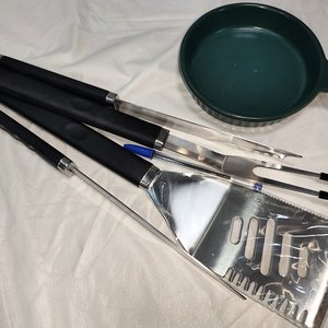 Set Parrillero de Acero Inoxidable con Mangos Anatómicos y Provolonera de Cerámica - imagen 3