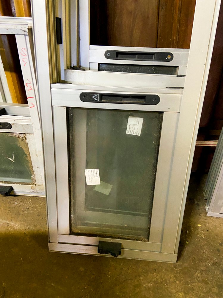 Item 499844 - Image 2