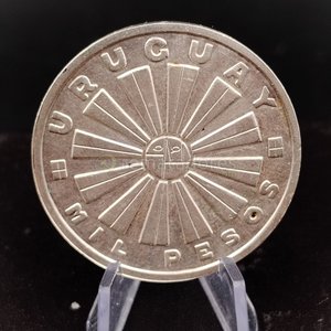 Moneda Antigua de Uruguay - Mil Pesos - imagen 2