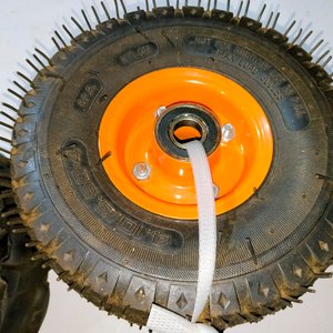 Juego de 4 Ruedas Neumáticas para Carro o Maquinaria - imagen 2