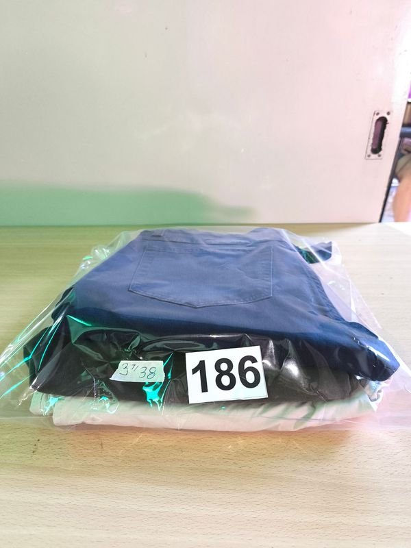 Item 845552 - Image 1