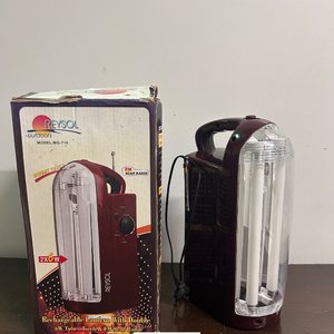 Lote anterior: Luz de Emergencia Recargable ReySol con Radio FM/AM