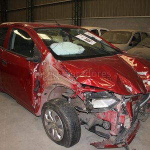 Lote de Vehículos con Daños Severos - imagen 4