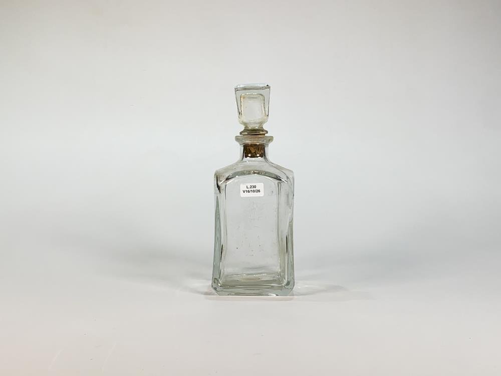Botellón de Vidrio Hialino Rectangular con Tapón