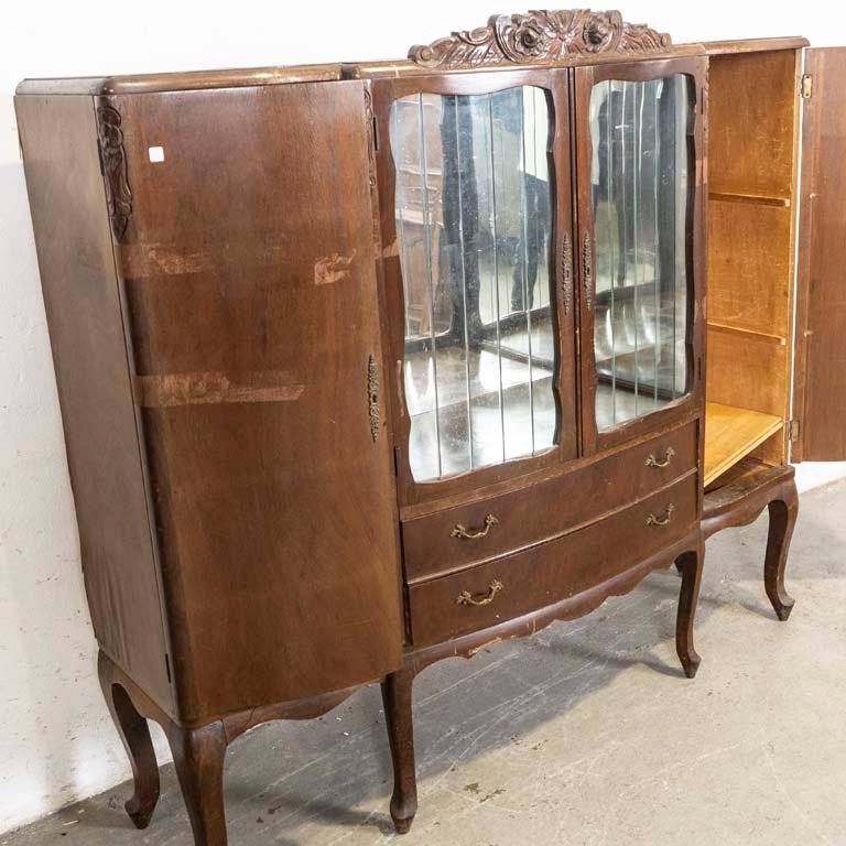 Cristalero francés con moldura tallada y cuatro puertas - imagen 3