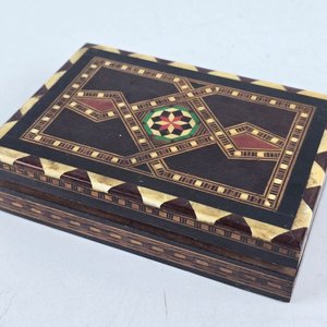Set Decorativo Estilo Florentino: Bandejas y Joyero de Madera - imagen 6