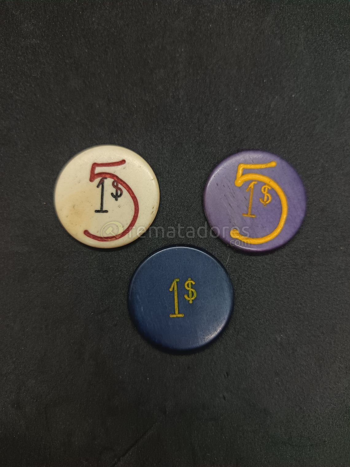 3 Fichas de Colección con Valor "1$" y Logo "CEA"