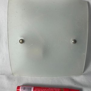 Aplique de Pared Cuadrado con Vidrio Esmerilado - imagen 1