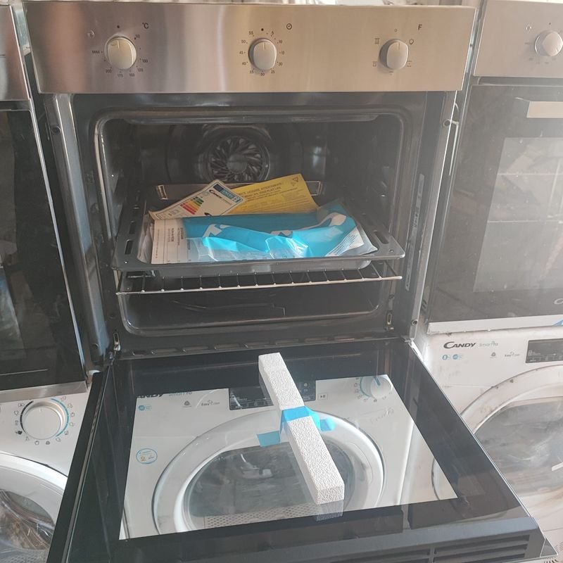 Horno de empotrar nuevo y en excelente estado - imagen 4