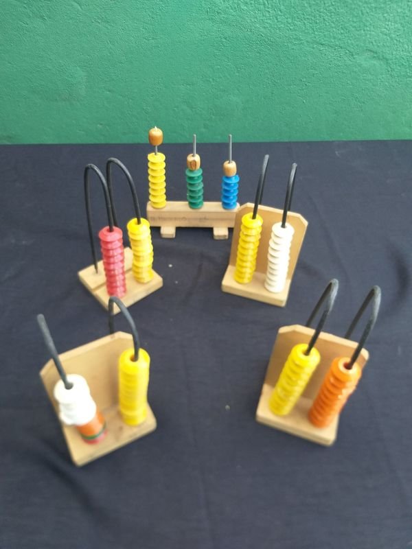 Lote de 5 Ábacos de Madera para Contar