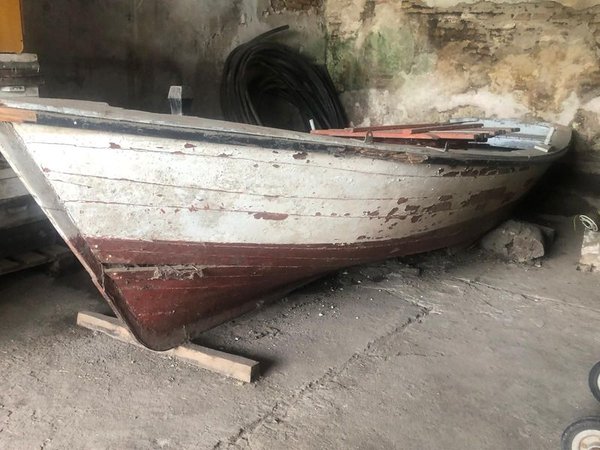 Bote de madera en venta - imagen 4