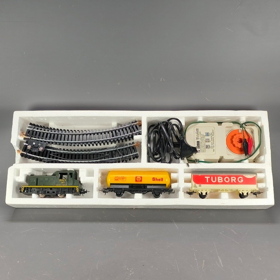 Item 17720 - Image 3