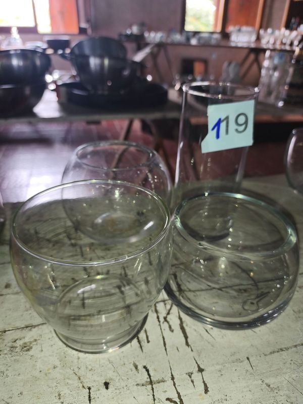 Lote de 4 Floreros de Vidrio Transparente
