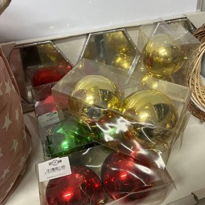 Lote Navideño: Bolso con Adornos, Espejos Hexagonales y Bolas Decorativas - imagen 8