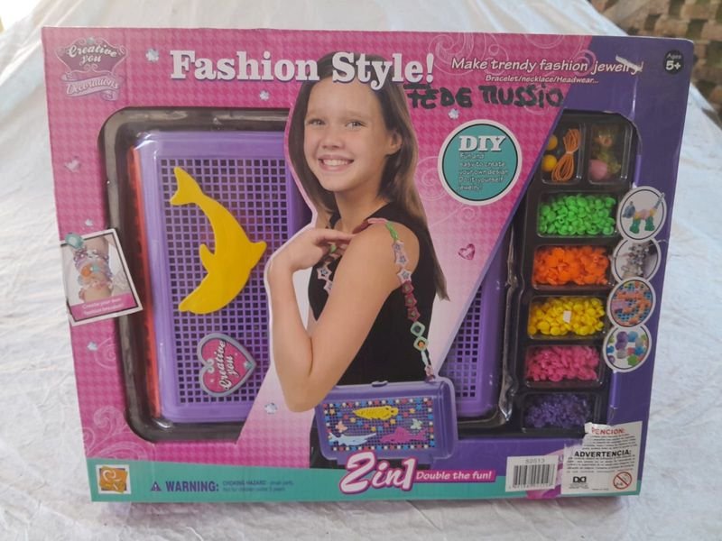 Item 898535 - Image 0