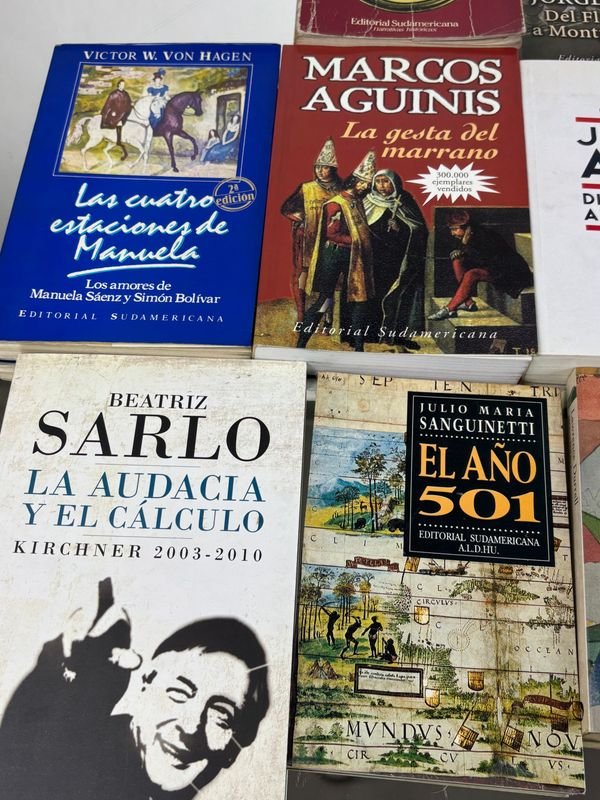 Colección de libros sobre historia, política y literatura - imagen 7