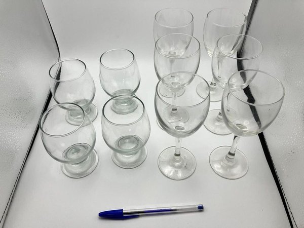 Lote de 10 Copas y Vasos de Vidrio Transparente - imagen 1