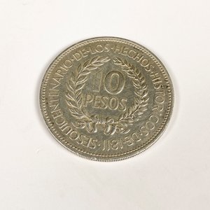 Moneda de Plata "El Gaucho" Homenaje al Héroe Nacional - Uruguay 1961 - imagen 3