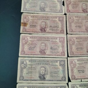 Billetes de 10 Pesos Uruguayos del Banco de la República Oriental del Uruguay - imagen 2