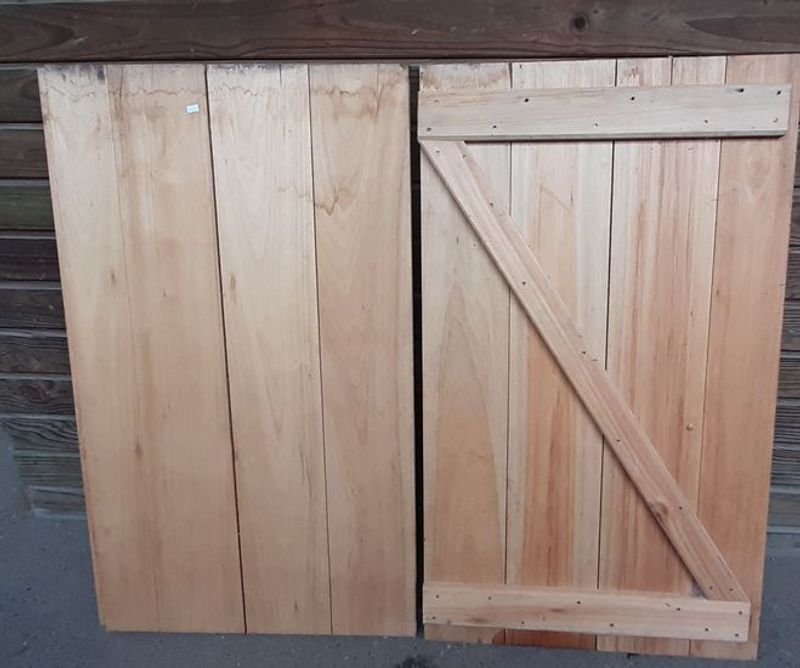 Muebles de madera para decoración y construcción - imagen 2