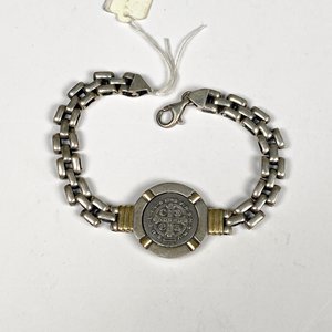 Pulsera Gruesa de Plata con Medallón Central de San Benito, 19 cm - imagen 2