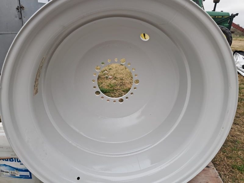 Item 877860 - Image 1