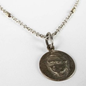 Cadena con Colgante de Plata y Oro con Rostro - imagen 2