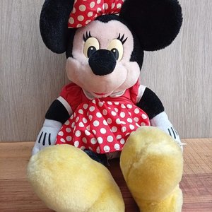 Lote anterior: Peluche Original Minnie Mouse Disney 40 cm