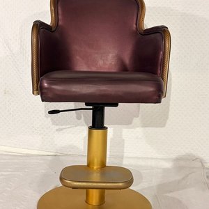 Lote anterior: Butaca de Casino Giratoria 360°, Base Metálica Dorada