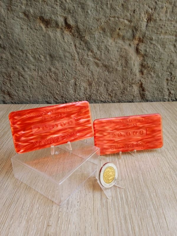 Item 883930 - Image 1