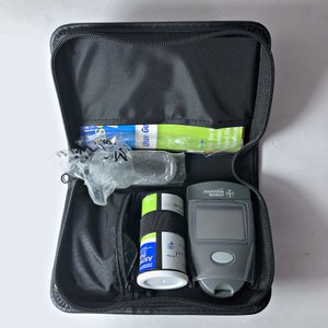 Glucómetro Ascensia Entrust y Bota Ortopédica - imagen 3