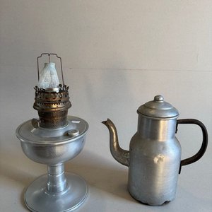 Molinillo de café, 3 tachos de cobre cafetera y base lampara aladin - imagen 5