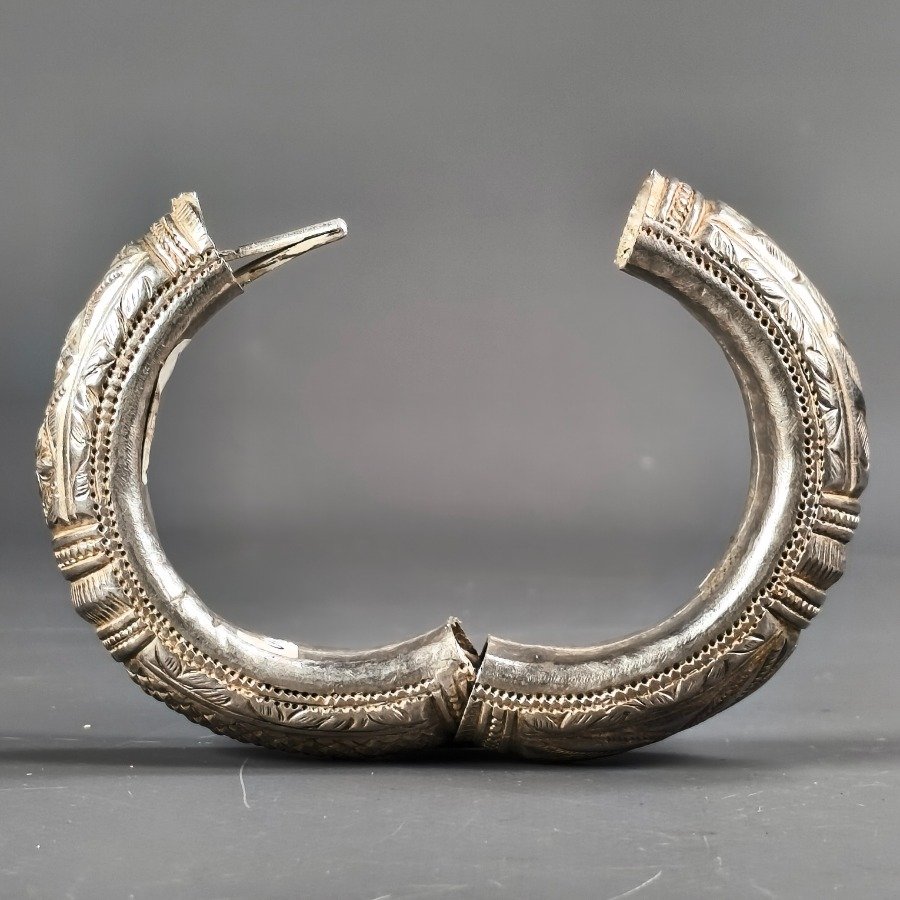 Item 16389 - Image 5