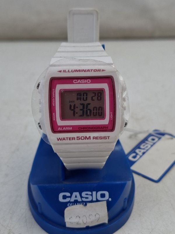 Reloj Pulsera Digital Casio Fucsia y Blanco