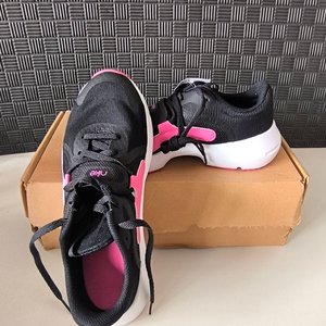 Zapatillas Nike W In-Season TR13 Mujer Talle 38.5 EU Negro/Rosa - imagen 3