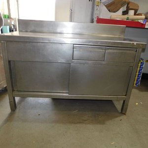 Mesa de trabajo de acero para gastronomía con cajones - imagen 2