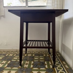 Mesa Auxiliar de Madera con Plato Giratorio de Cobre - imagen 5