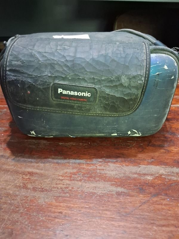 Item 869591 - Image 1