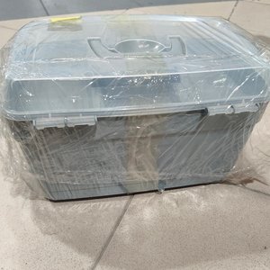 Caja Organizadora Plástica con Tapa Transparente y Manija - imagen 3